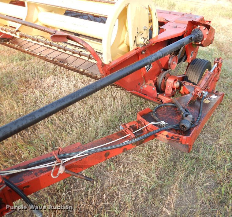 image for item DM0556 1990 New Holland 488  windrower