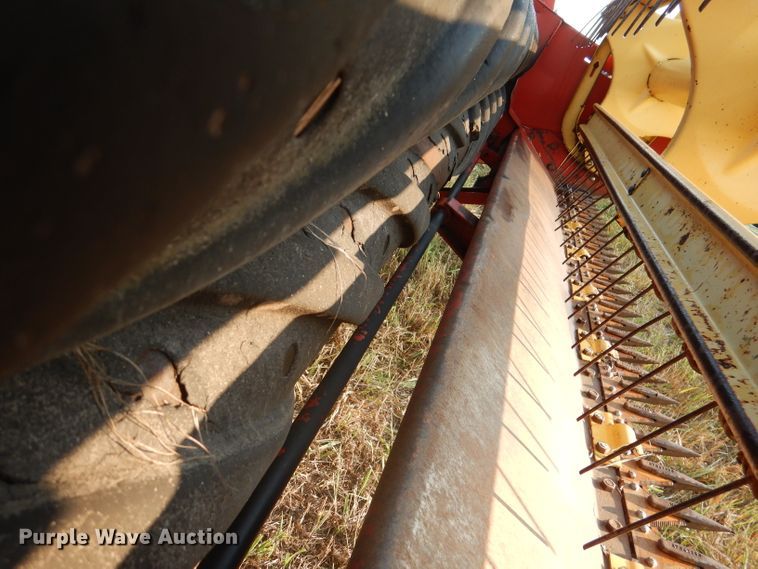 image for item DM0556 1990 New Holland 488  windrower