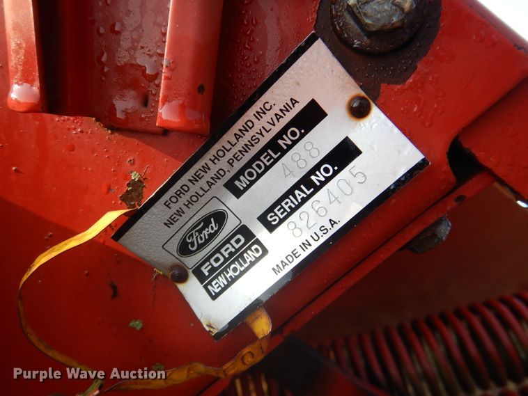 image for item DM0556 1990 New Holland 488  windrower