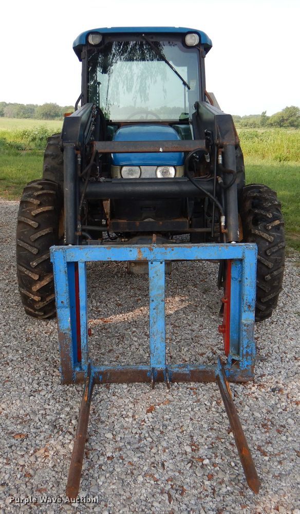 image for item DM1265 New Holland TN75S  MFWD tractor
