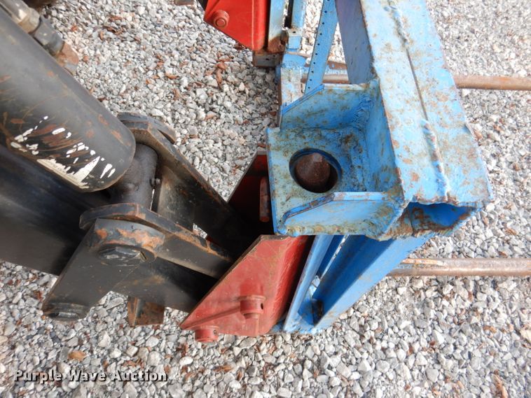 image for item DM1265 New Holland TN75S  MFWD tractor