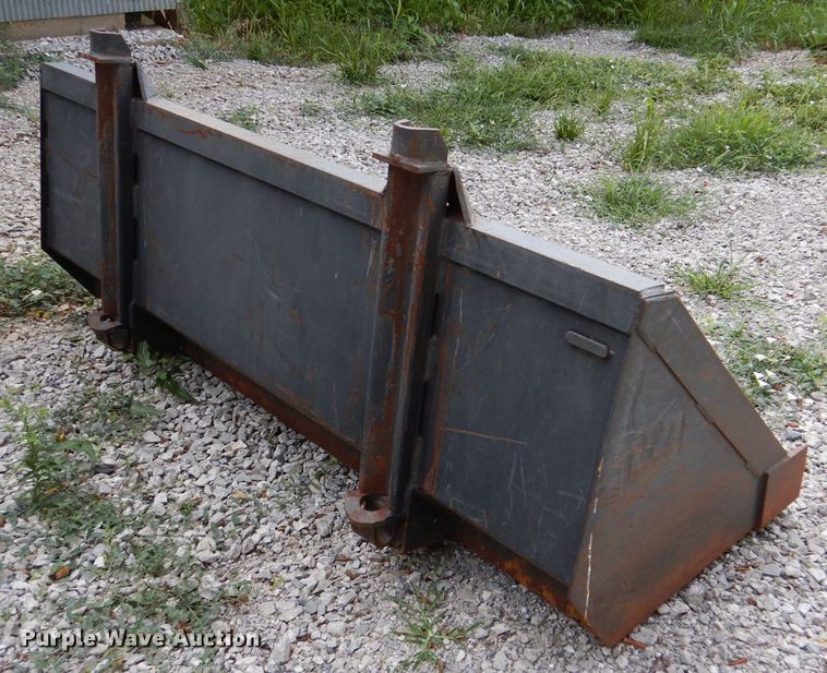 image for item DM1265 New Holland TN75S  MFWD tractor