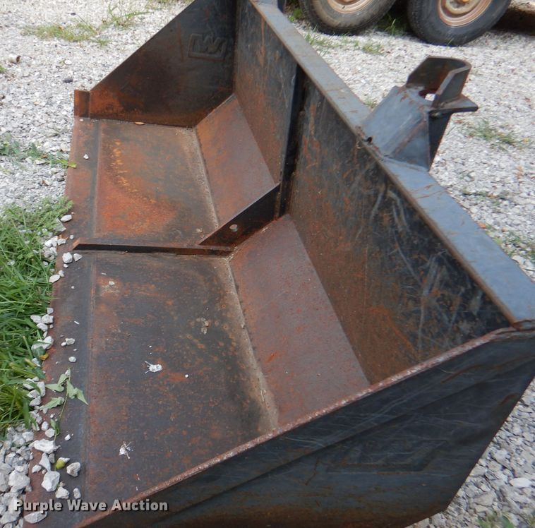 image for item DM1265 New Holland TN75S  MFWD tractor