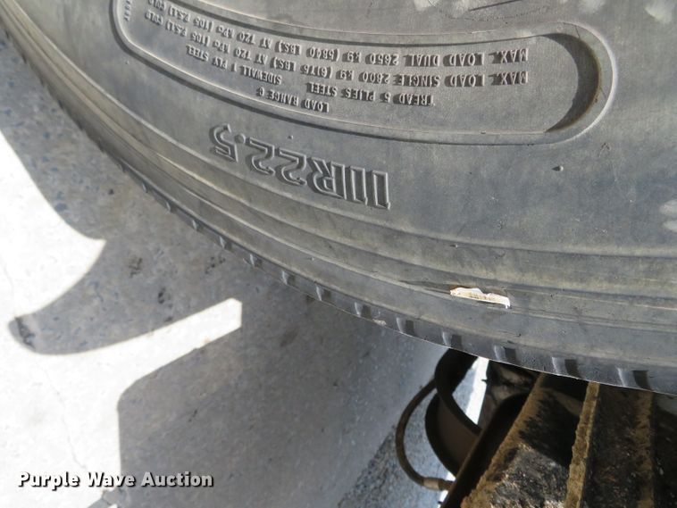 image for item DN5951 1984 Chevrolet Kodiak C70  grain truck