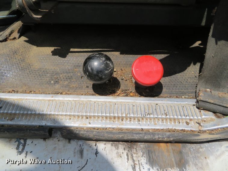 image for item DN5951 1984 Chevrolet Kodiak C70  grain truck