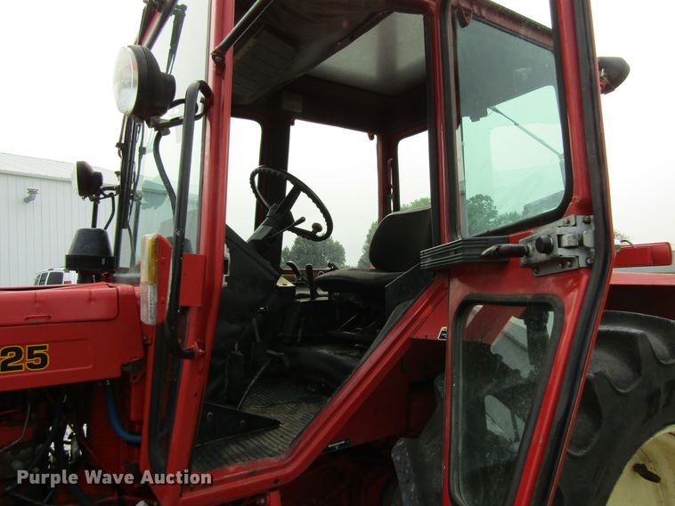 image for item EV9284 1996 Belarus 1025  MFWD tractor