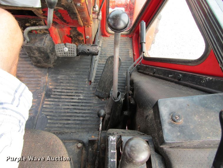 image for item EV9284 1996 Belarus 1025  MFWD tractor