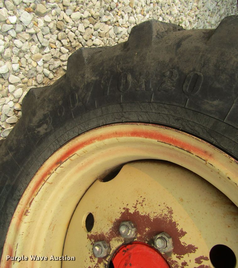 image for item EV9284 1996 Belarus 1025  MFWD tractor