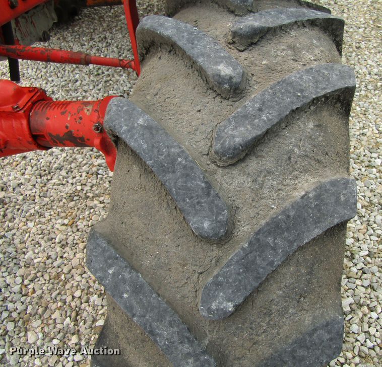 image for item EV9284 1996 Belarus 1025  MFWD tractor