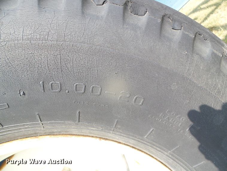 image for item GR9499 Schaben 1600  nurse tank trailer