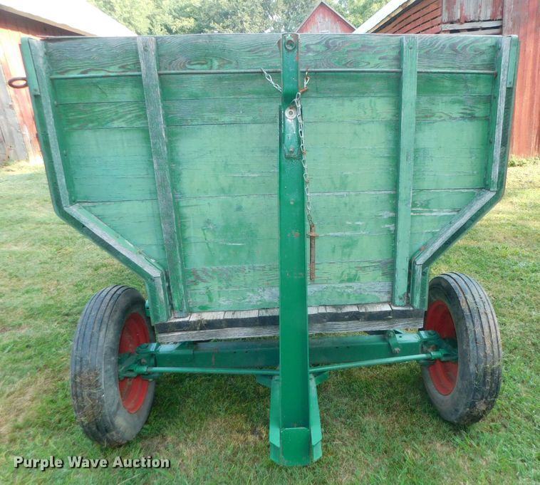 image for item HX9443 Oliver  wagon