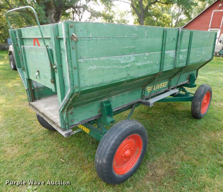 image for item HX9443 Oliver  wagon