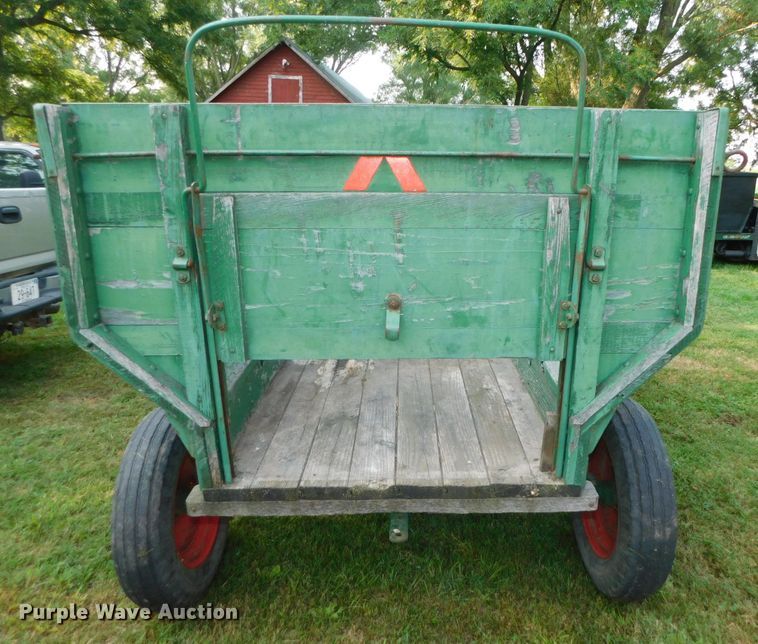 image for item HX9443 Oliver  wagon