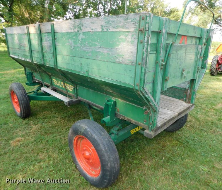 image for item HX9443 Oliver  wagon