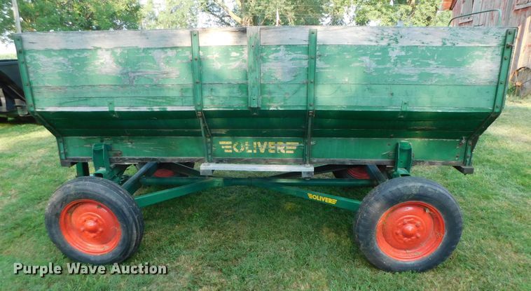 image for item HX9443 Oliver  wagon