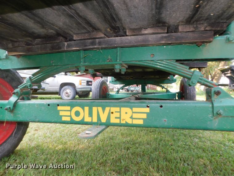 image for item HX9443 Oliver  wagon
