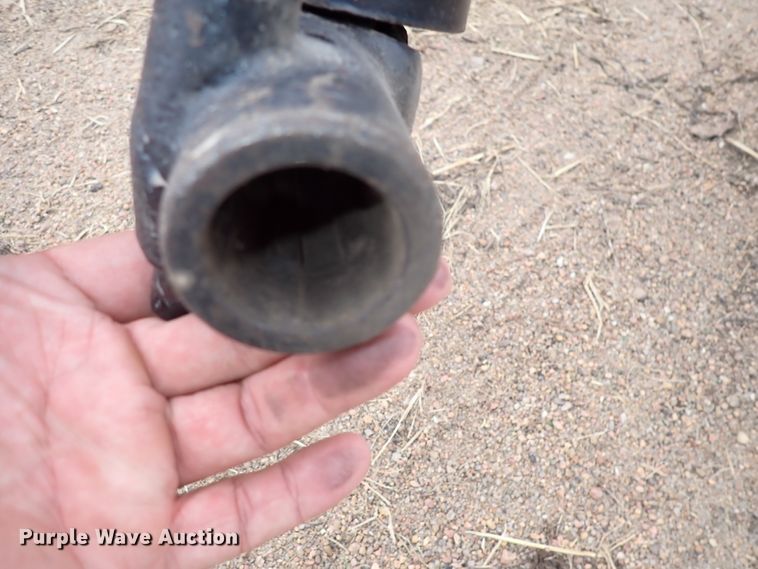 image for item IB9003 1975 New Holland 273  small square baler