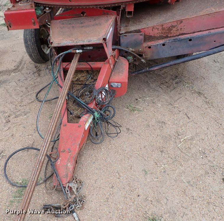 image for item IB9004 Case IH 8610  bale processor