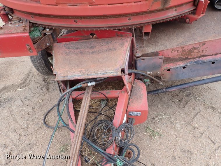 image for item IB9004 Case IH 8610  bale processor