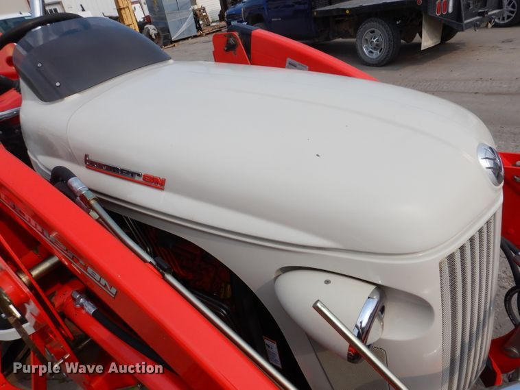 image for item IN9776 2010 New Holland Boomer 8N  MFWD tractor