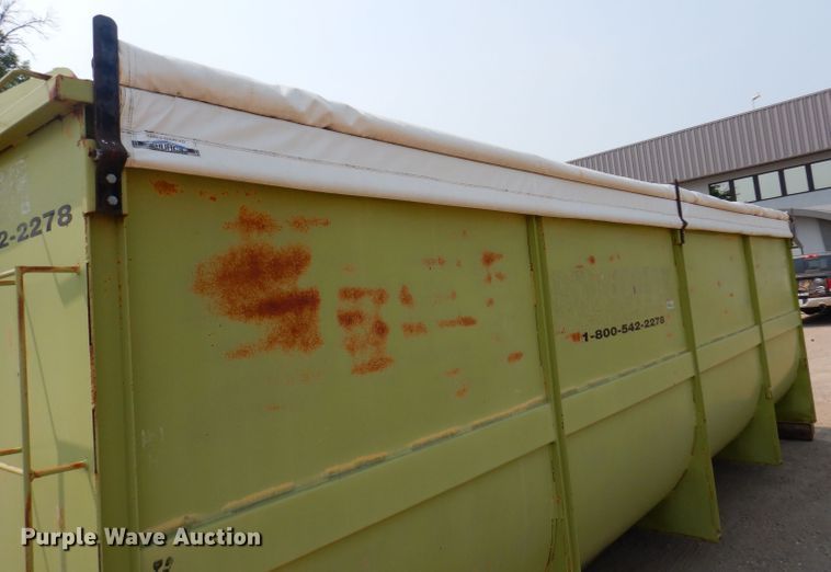 image for item IN9811 2003 CH TLR-1050  roll-off grain trailer