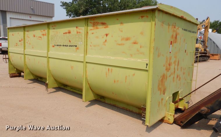 image for item IN9811 2003 CH TLR-1050  roll-off grain trailer