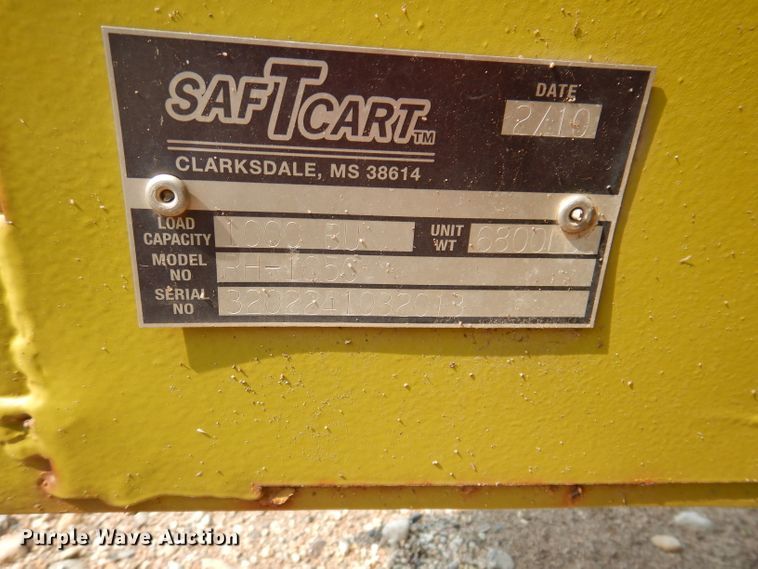 image for item IN9811 2003 CH TLR-1050  roll-off grain trailer