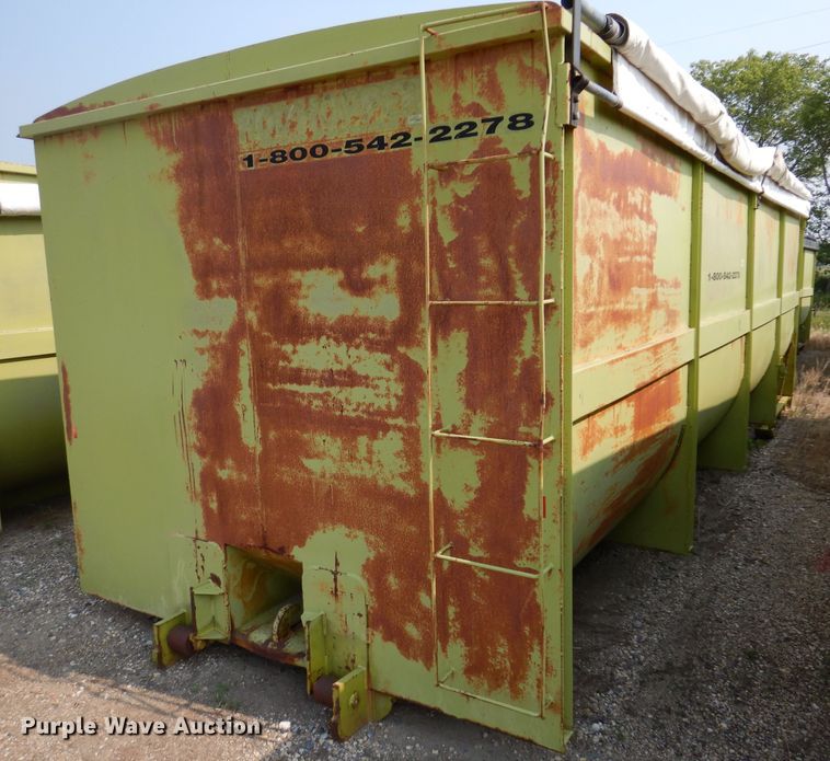 image for item IN9811 2003 CH TLR-1050  roll-off grain trailer