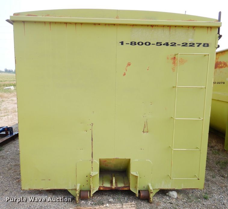 image for item IN9811 2003 CH TLR-1050  roll-off grain trailer