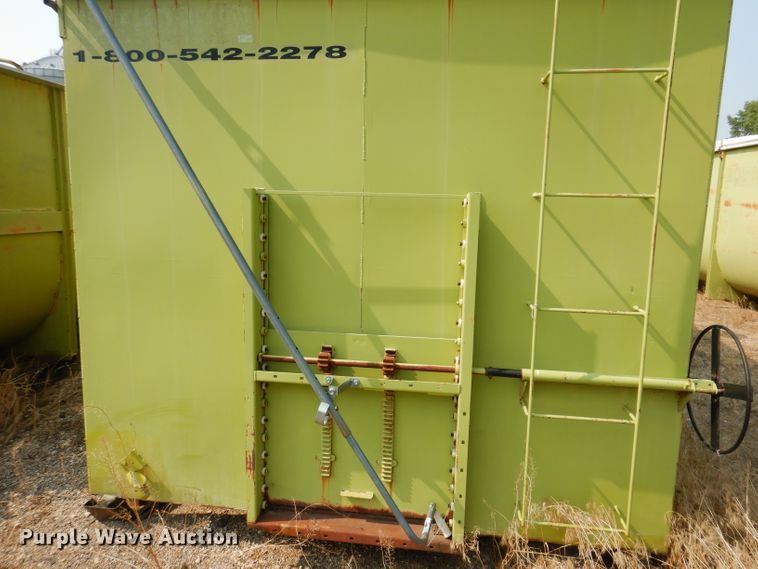 image for item IN9811 2003 CH TLR-1050  roll-off grain trailer