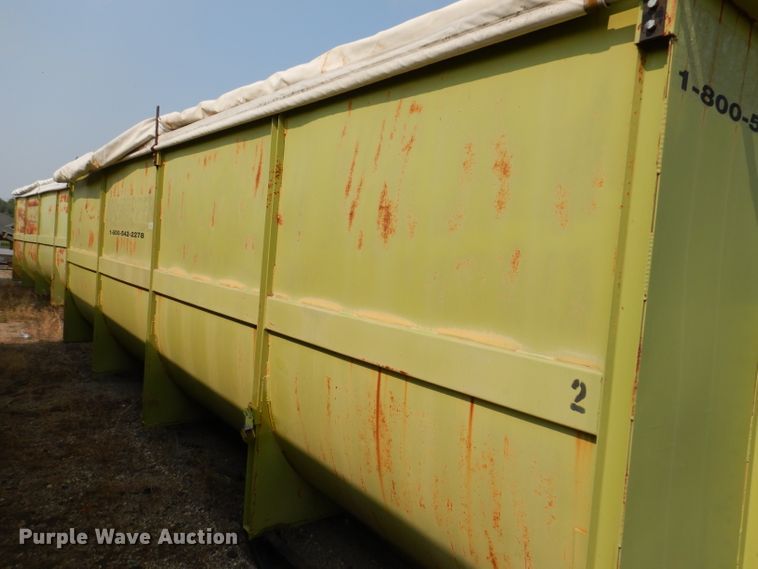 image for item IN9811 2003 CH TLR-1050  roll-off grain trailer