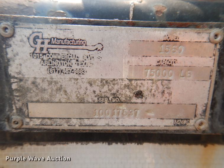 image for item IN9811 2003 CH TLR-1050  roll-off grain trailer