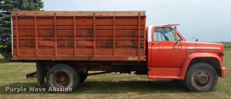 image for item IN9830 1975 Chevrolet C60  grain truck