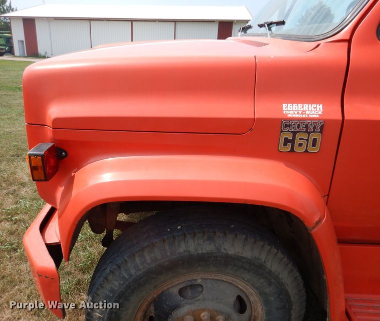 image for item IN9830 1975 Chevrolet C60  grain truck