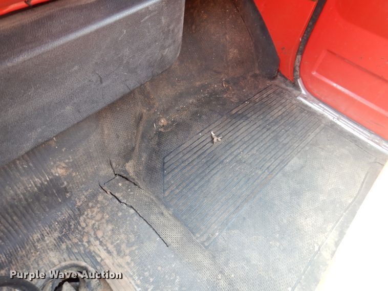 image for item IN9830 1975 Chevrolet C60  grain truck