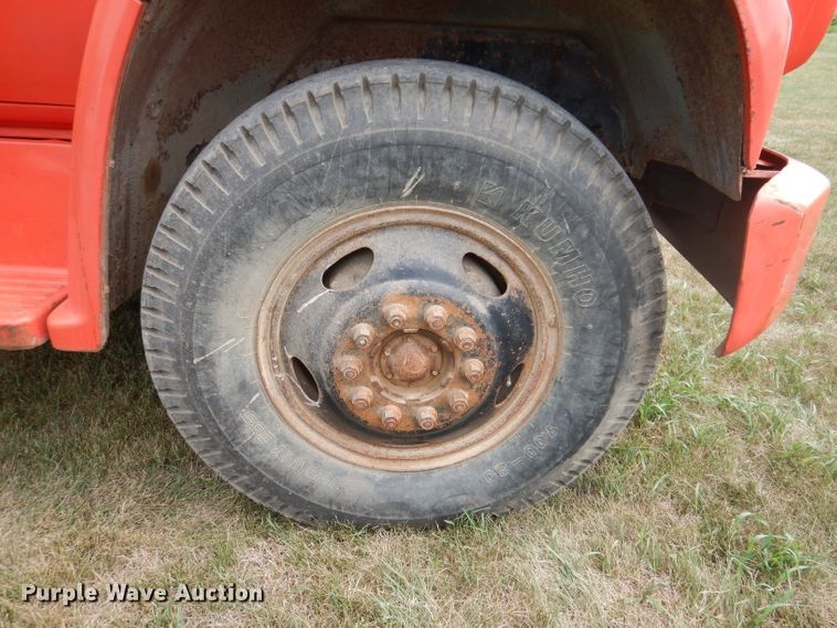 image for item IN9830 1975 Chevrolet C60  grain truck