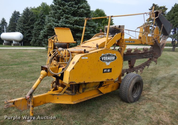 image for item IN9831 Vermeer PT18  tile trencher