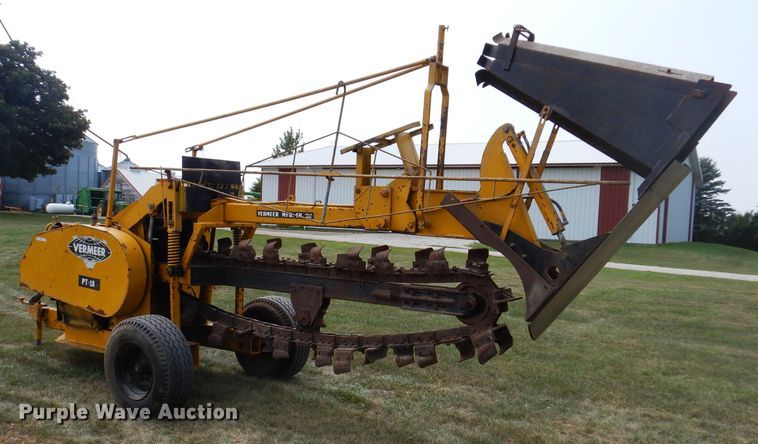 image for item IN9831 Vermeer PT18  tile trencher