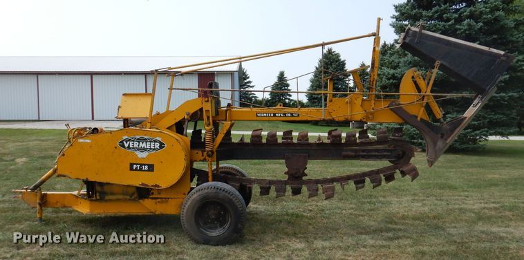 image for item IN9831 Vermeer PT18  tile trencher