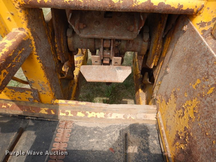 image for item IN9831 Vermeer PT18  tile trencher