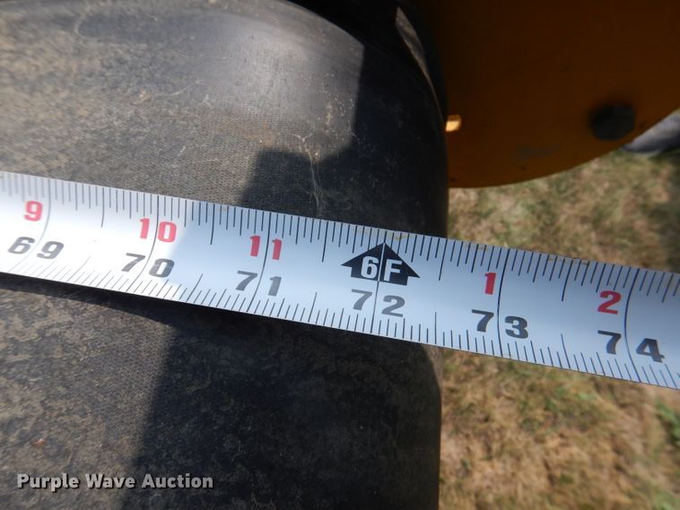 image for item IN9831 Vermeer PT18  tile trencher