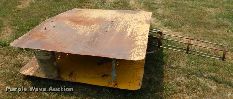 image for item IN9831 Vermeer PT18  tile trencher