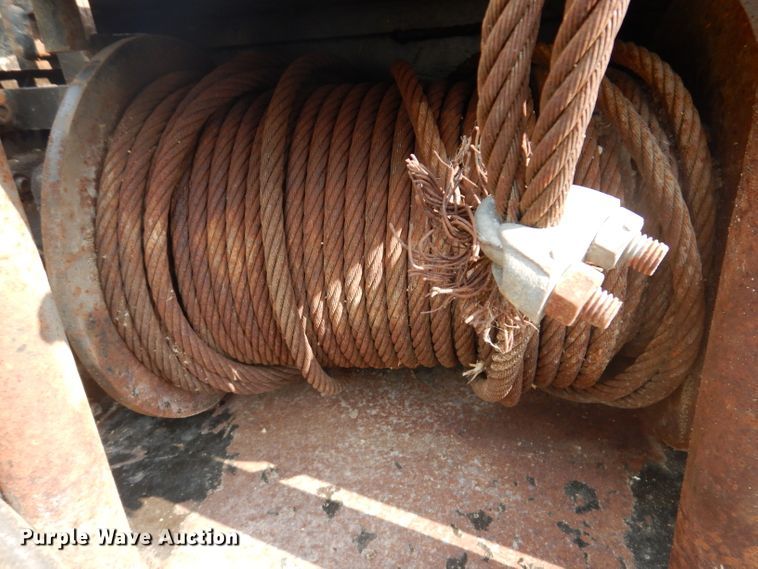 image for item IN9831 Vermeer PT18  tile trencher