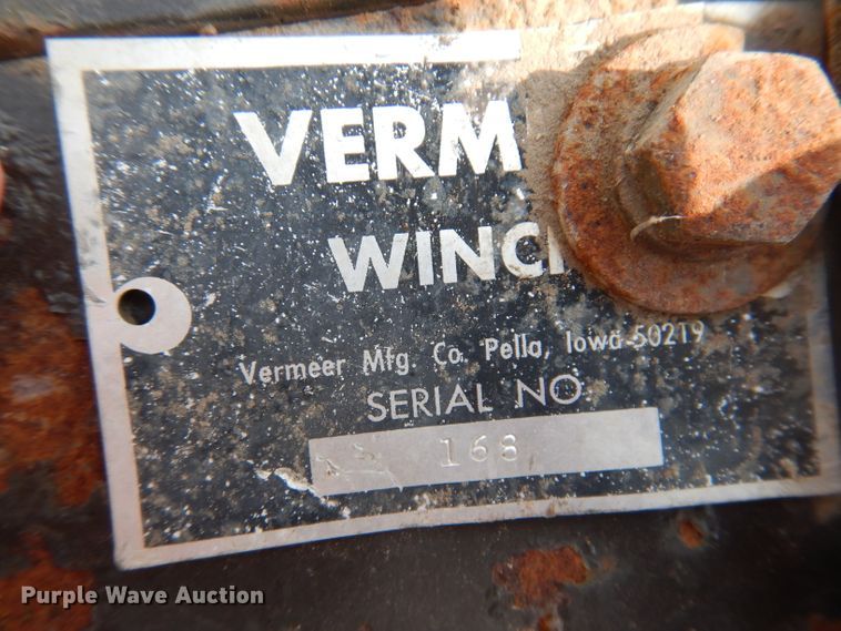 image for item IN9831 Vermeer PT18  tile trencher