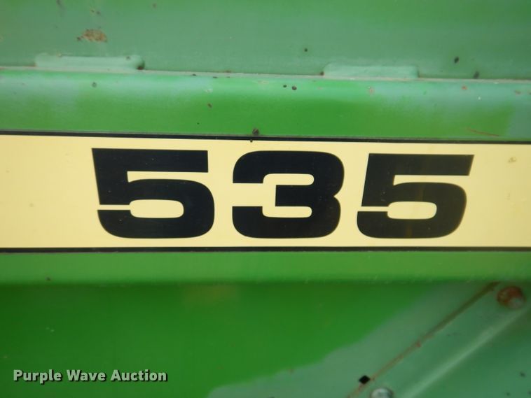 image for item IN9832 1994 John Deere 535  round baler