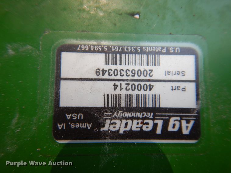image for item IN9834 1982 John Deere 8820 Turbo  combine