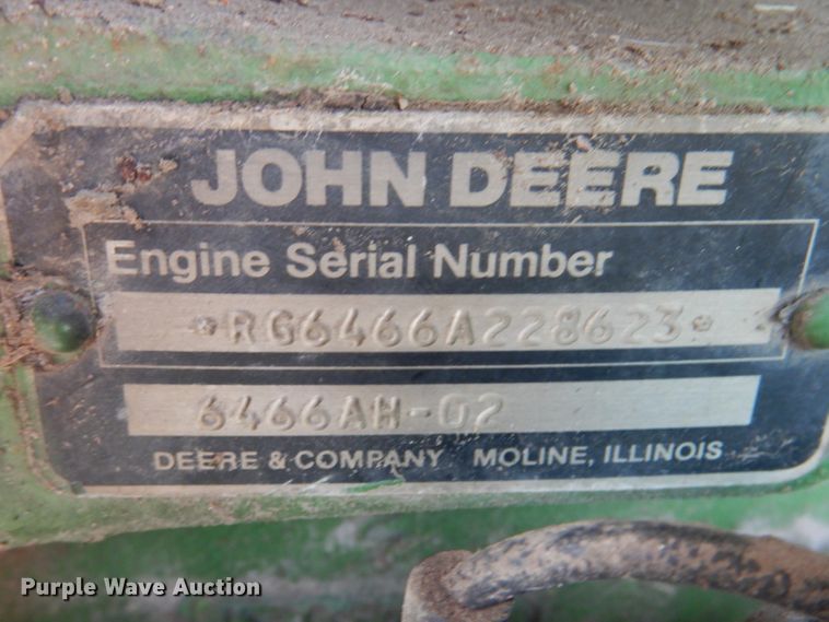 image for item IN9834 1982 John Deere 8820 Turbo  combine