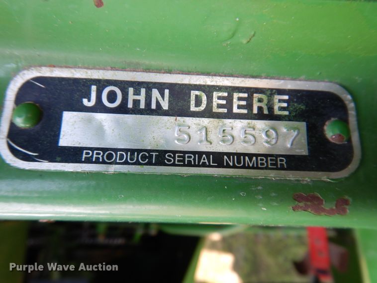 image for item IN9834 1982 John Deere 8820 Turbo  combine