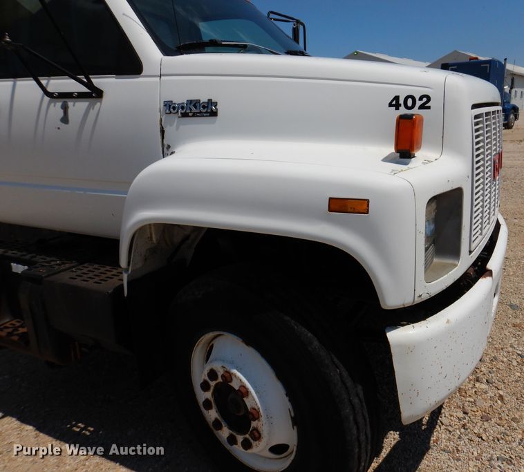 image for item IQ9703 1994 GMC TopKick C6500  seed tender truck