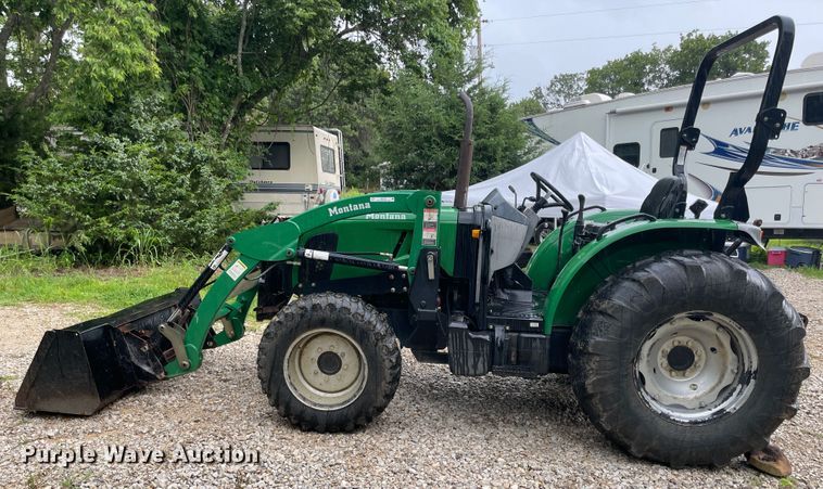 image for item IR9532 Montana 5740  MFWD tractor